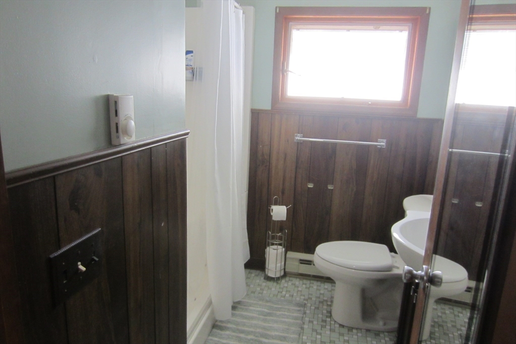 274 Killdeer Road Webster, MA 01570 - Photo 20 of 32 Gallery Image 20