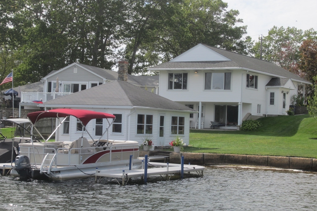 274 Killdeer Road Webster, MA 01570 - Photo 2 of 32 Gallery Image 2