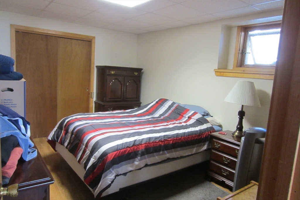 274 Killdeer Road Webster, MA 01570 - Photo 25 of 32 Gallery Image 25