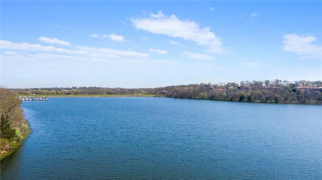 $575,000 | 16505 MacAllister Court, Loch Lloyd, MO 64012