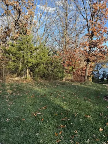 $575,000 | 16505 MacAllister Court, Loch Lloyd, MO 64012