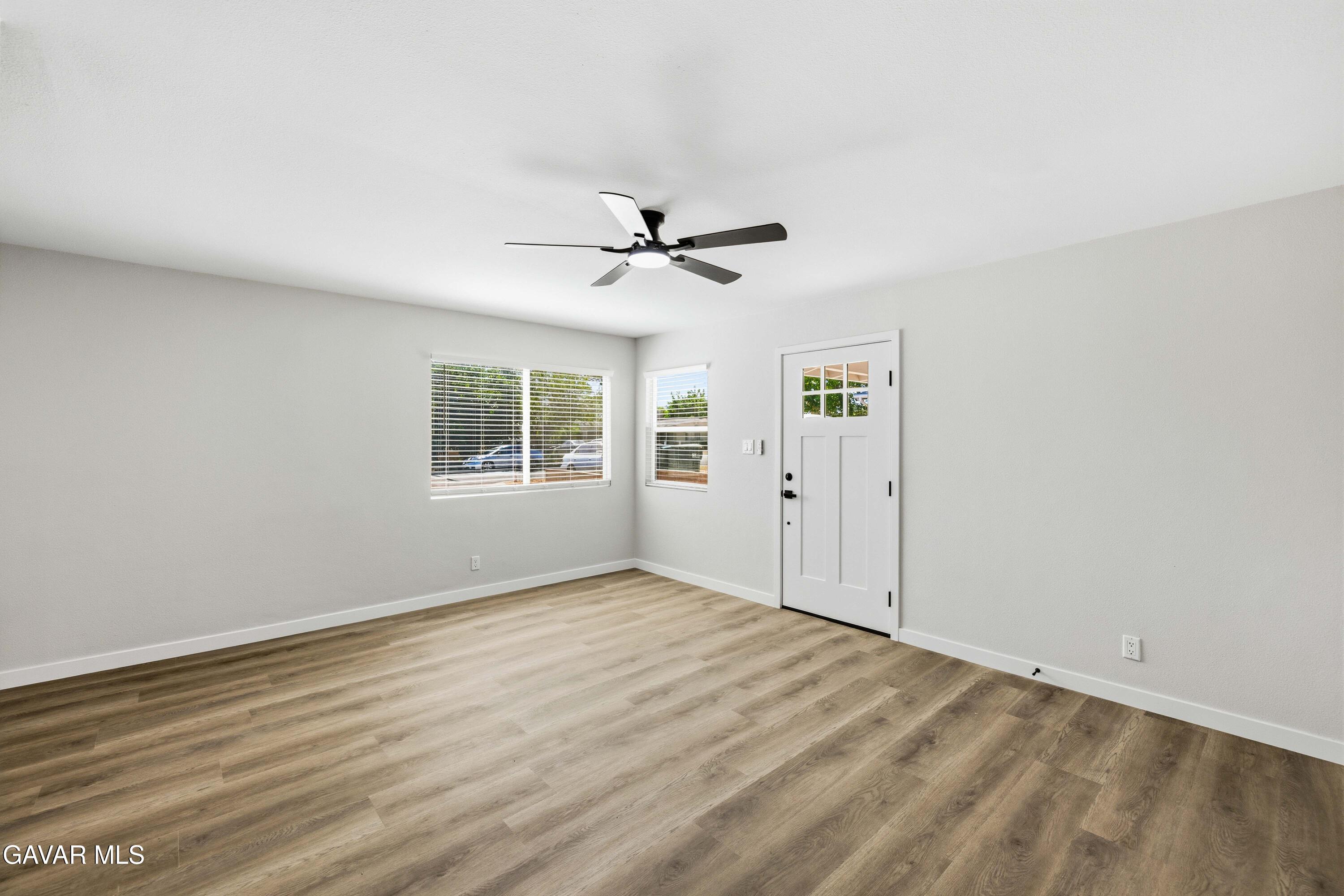 38845 Juniper Tree Road Palmdale, CA 93551 - Photo 6 of 29 38845 Juniper Tree Rd-7