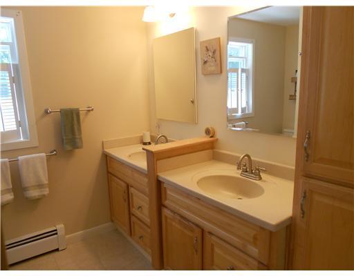 11 Rock Ridge Run Cumberland Center, ME 04021 - Photo 12 of 12 Bathroom.