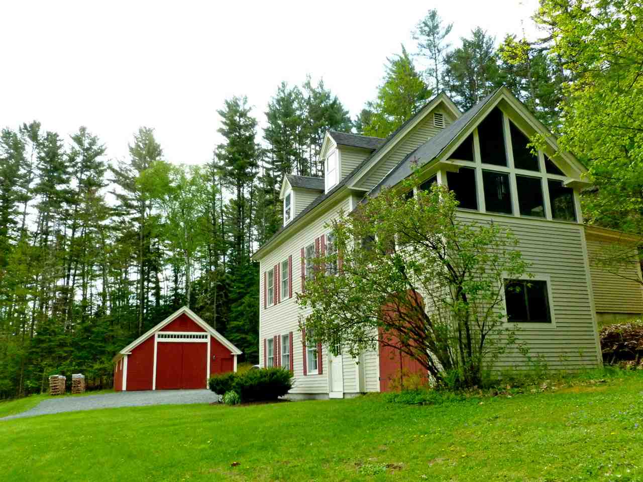 158 Quebec Road Lyman, NH 03585 - Photo 5 of 40