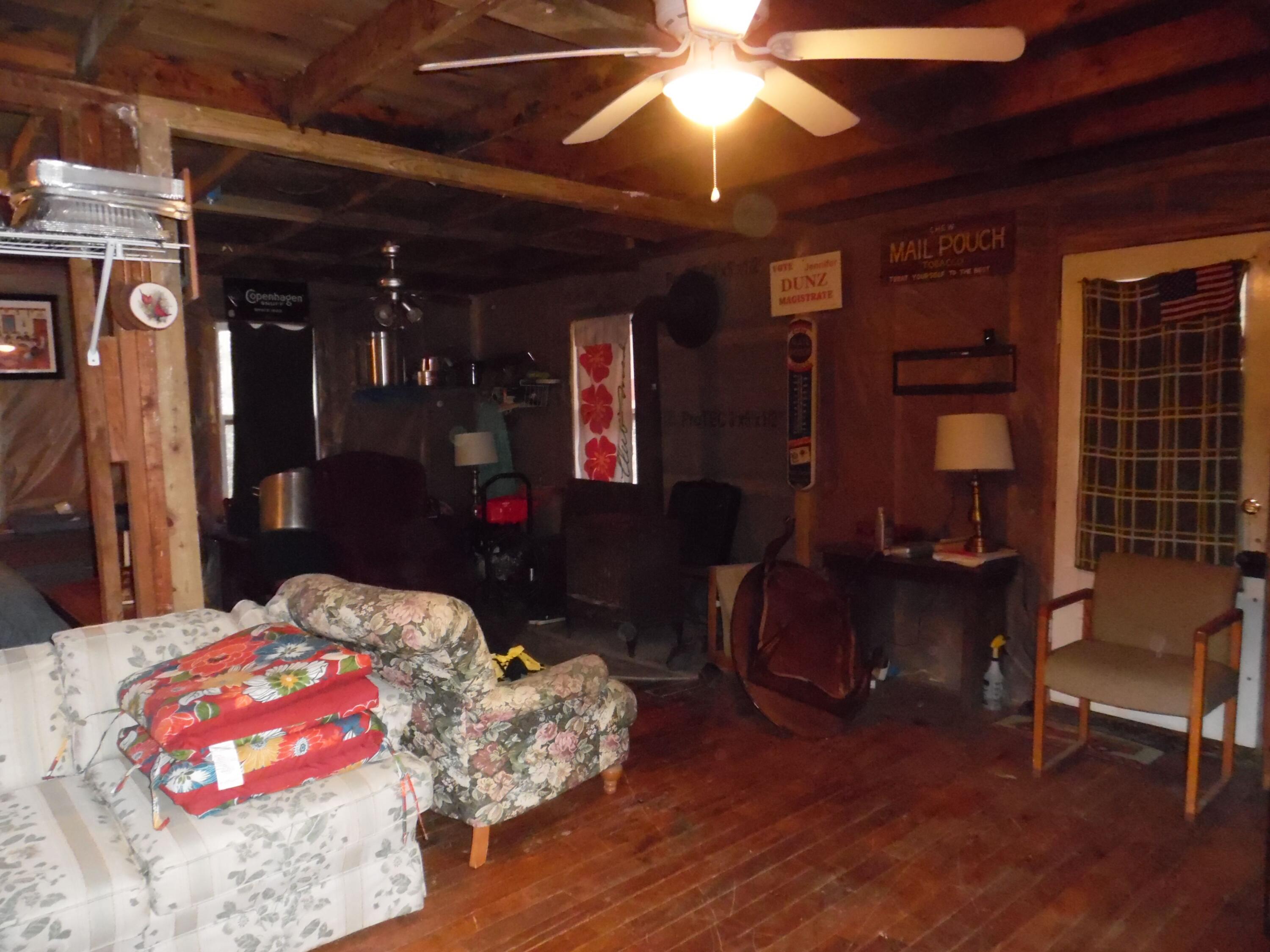 2106 Fairview Road Marlinton, WV 24954 - Photo 29 of 58 Gallery Image 29