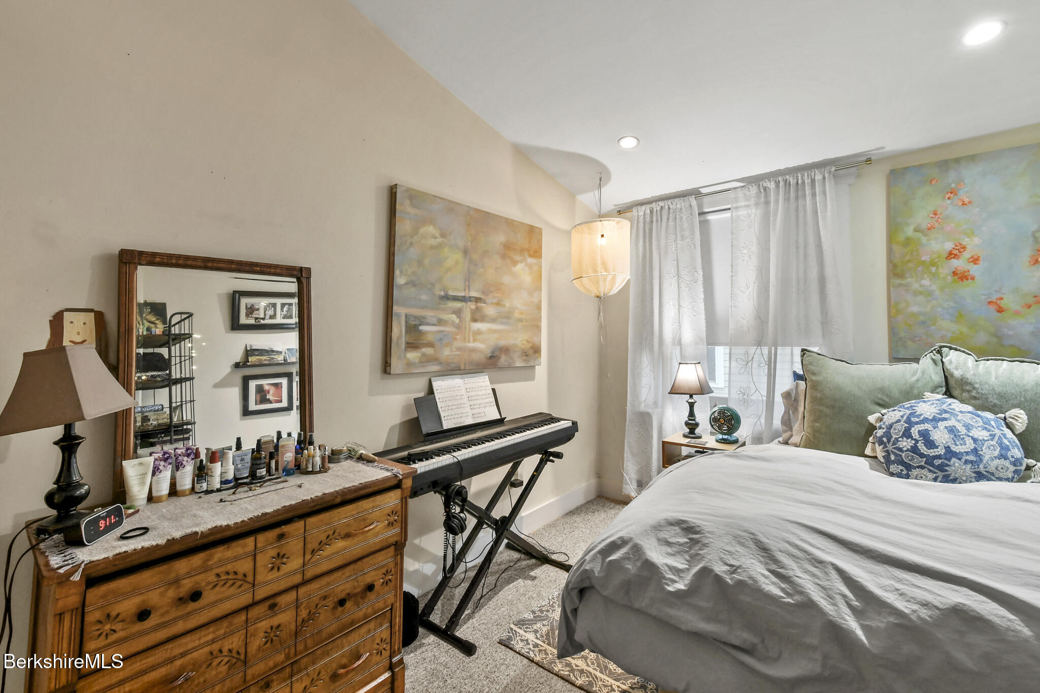 Undisclosed Address Lenox, MA 01240 - Photo 16 of 25 34 Church St U2A Lenox MA 01240-done-006