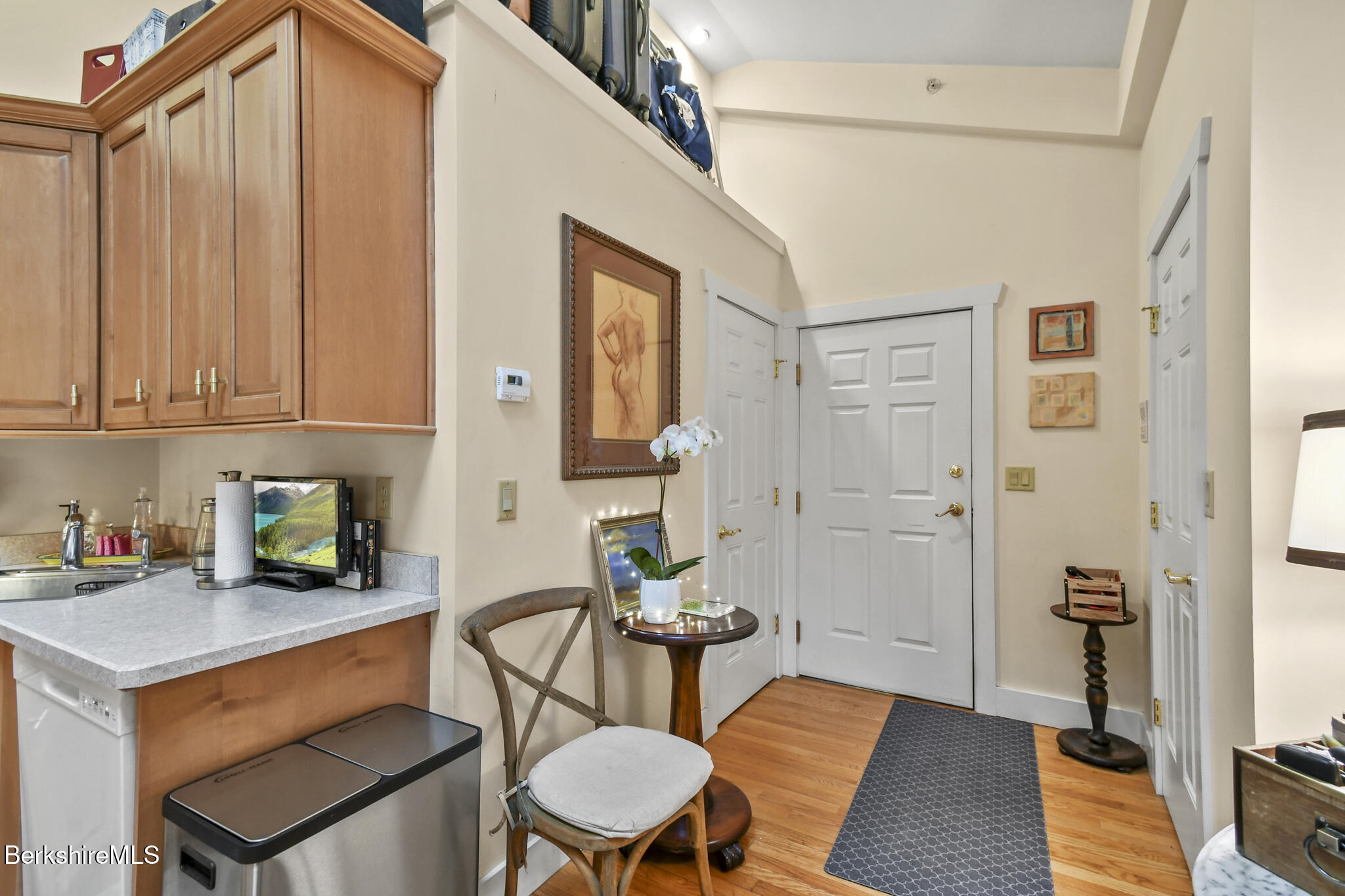 Undisclosed Address Lenox, MA 01240 - Photo 10 of 25 34 Church St U2A Lenox MA 01240-done-014