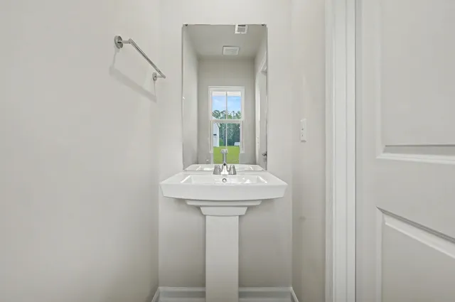 $269,265 | 8032 Northwest Sterling Oaks Drive, Ash, NC 28420