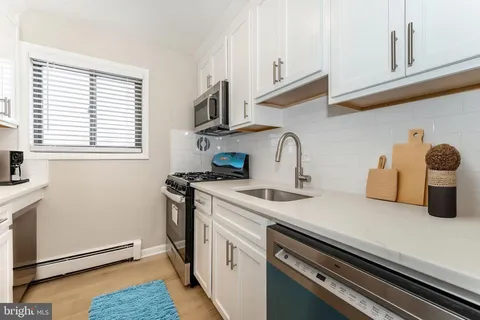 a view of a kitchen with an oven