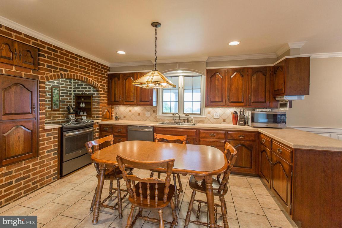 811 Lincoln Road Lititz, PA 17543 - Photo 14 of 78