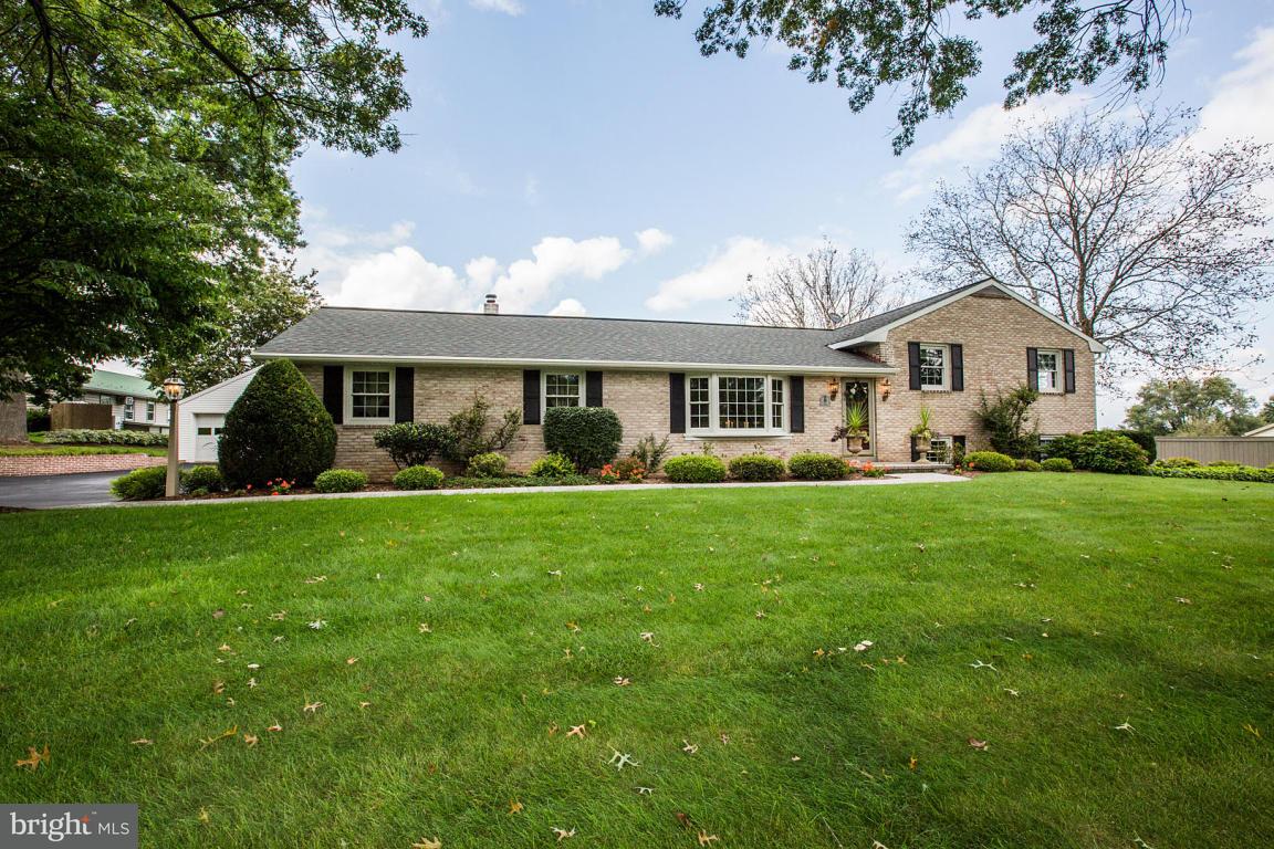 811 Lincoln Road Lititz, PA 17543 - Photo 3 of 78