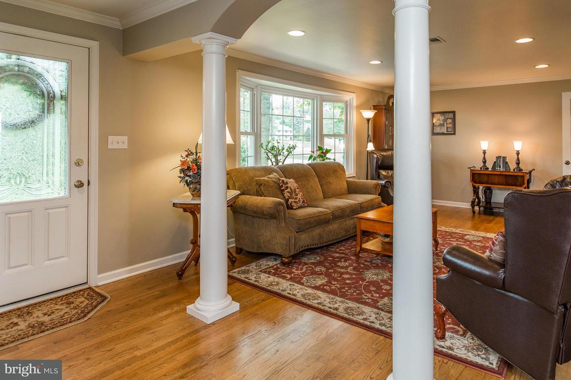 811 Lincoln Road Lititz, PA 17543 - Photo 8 of 78