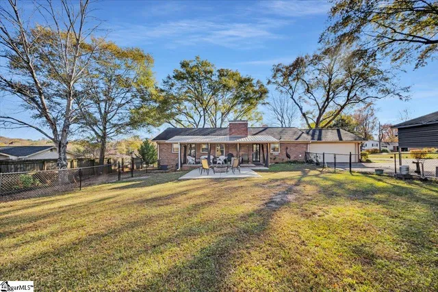 $315,000 | 104 Carolina Avenue, Easley, SC 29640