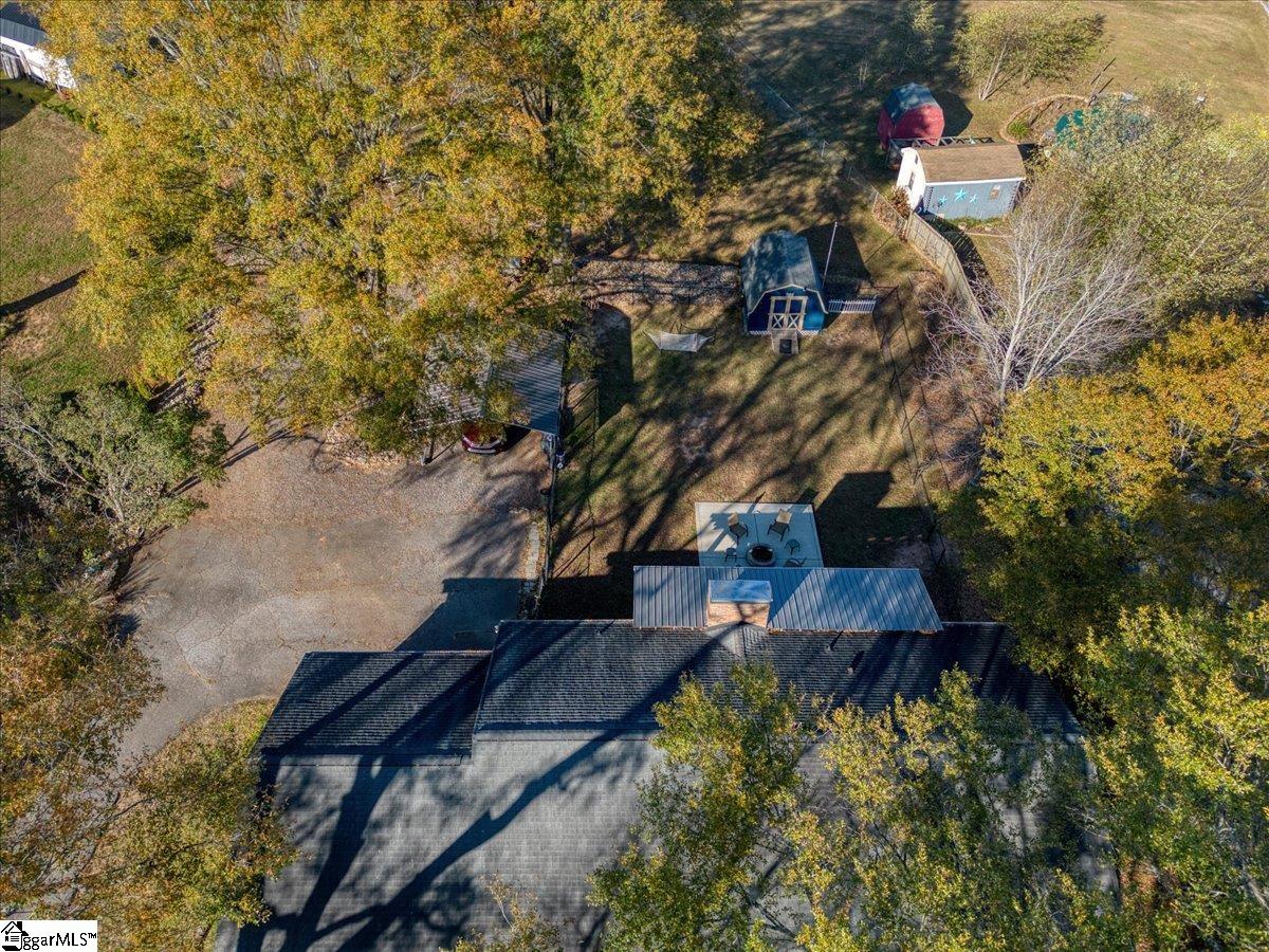 104 Carolina Avenue Easley, SC 29640 - Photo 31 of 35