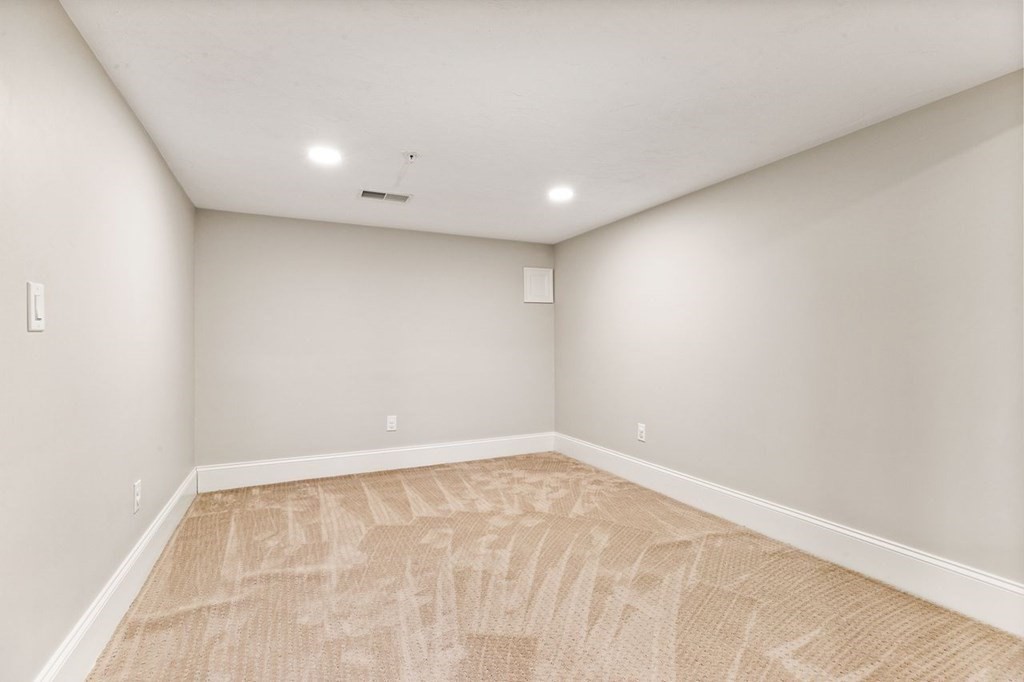 164 Brookview Road, Unit 164 Franklin, MA 02038 - Photo 34 of 42 Gallery Image 34