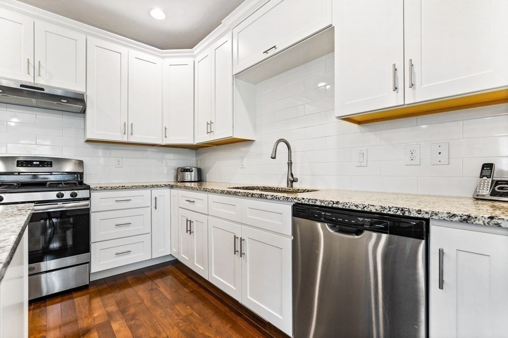 164 Brookview Road, Unit 164 Franklin, MA 02038 - Photo 10 of 42 Gallery Image 10
