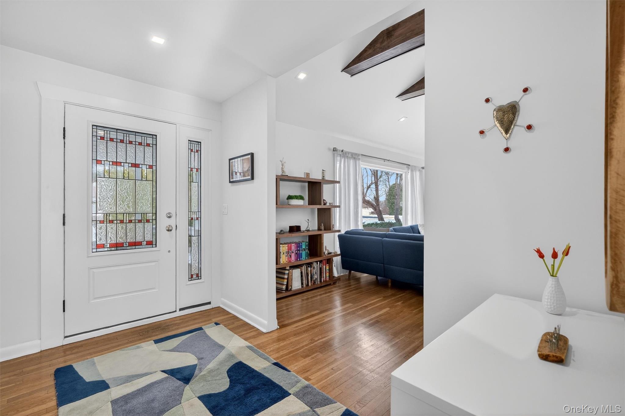 24 Whitewood Road White Plains, NY 10603 - Photo 16 of 49