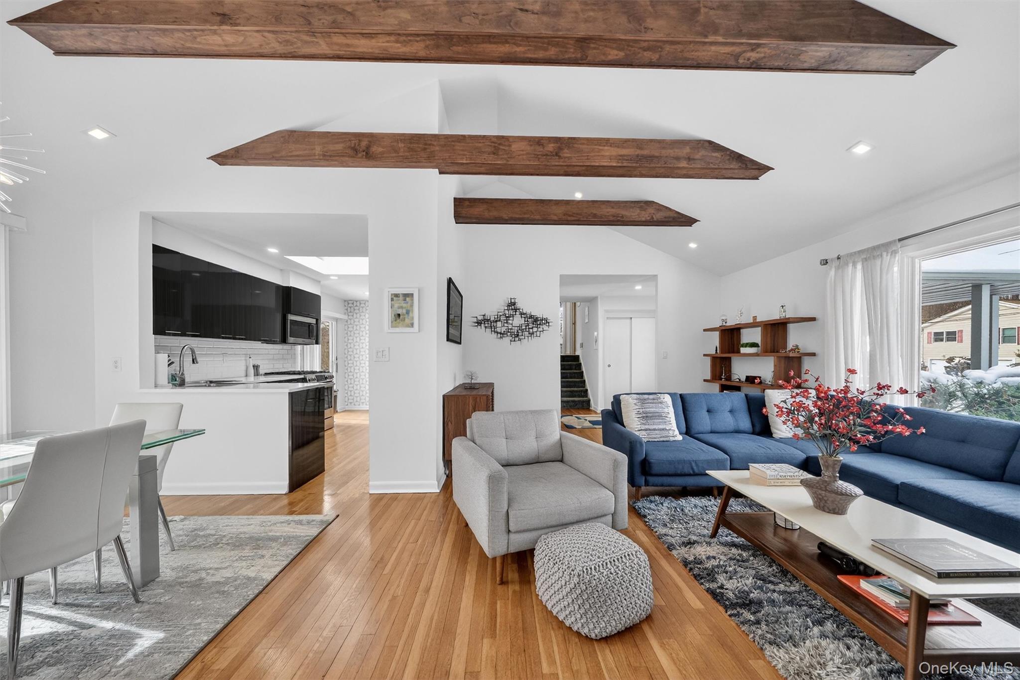 24 Whitewood Road White Plains, NY 10603 - Photo 23 of 49