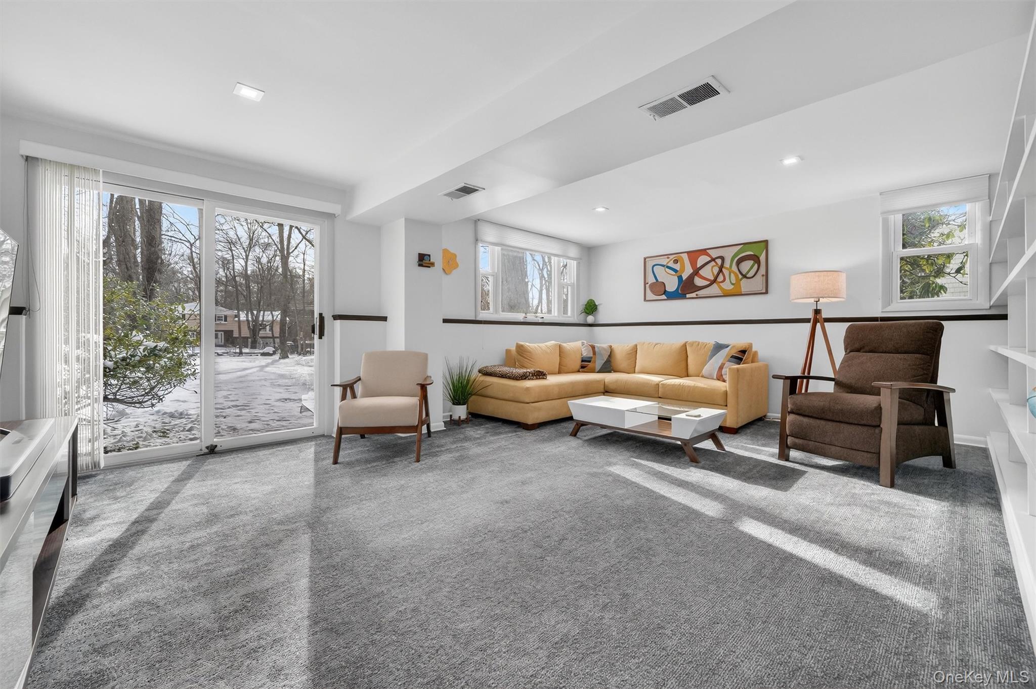 24 Whitewood Road White Plains, NY 10603 - Photo 39 of 49