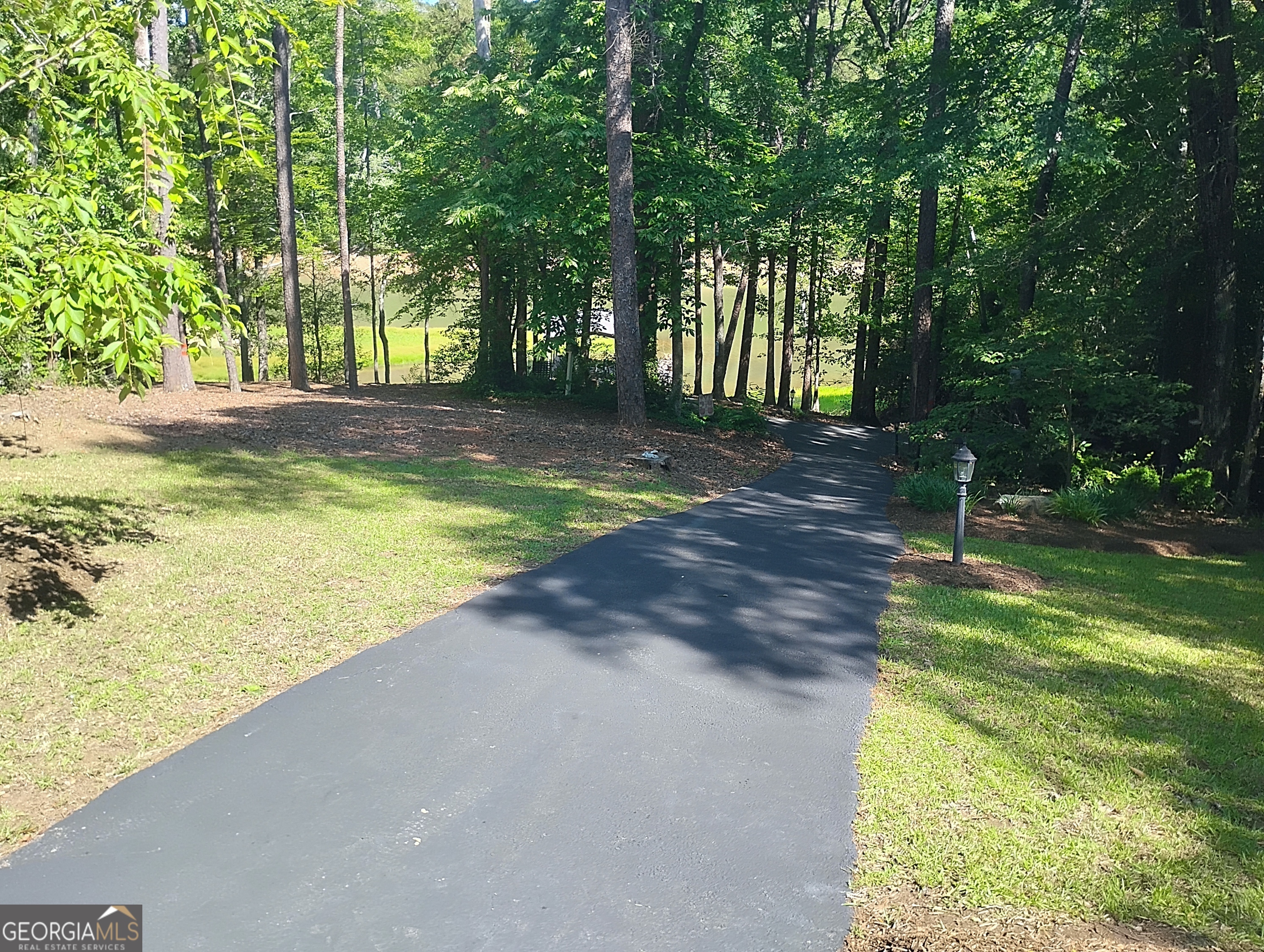 451 North Leroy Road Seneca, SC 29672 - Photo 13 of 29
