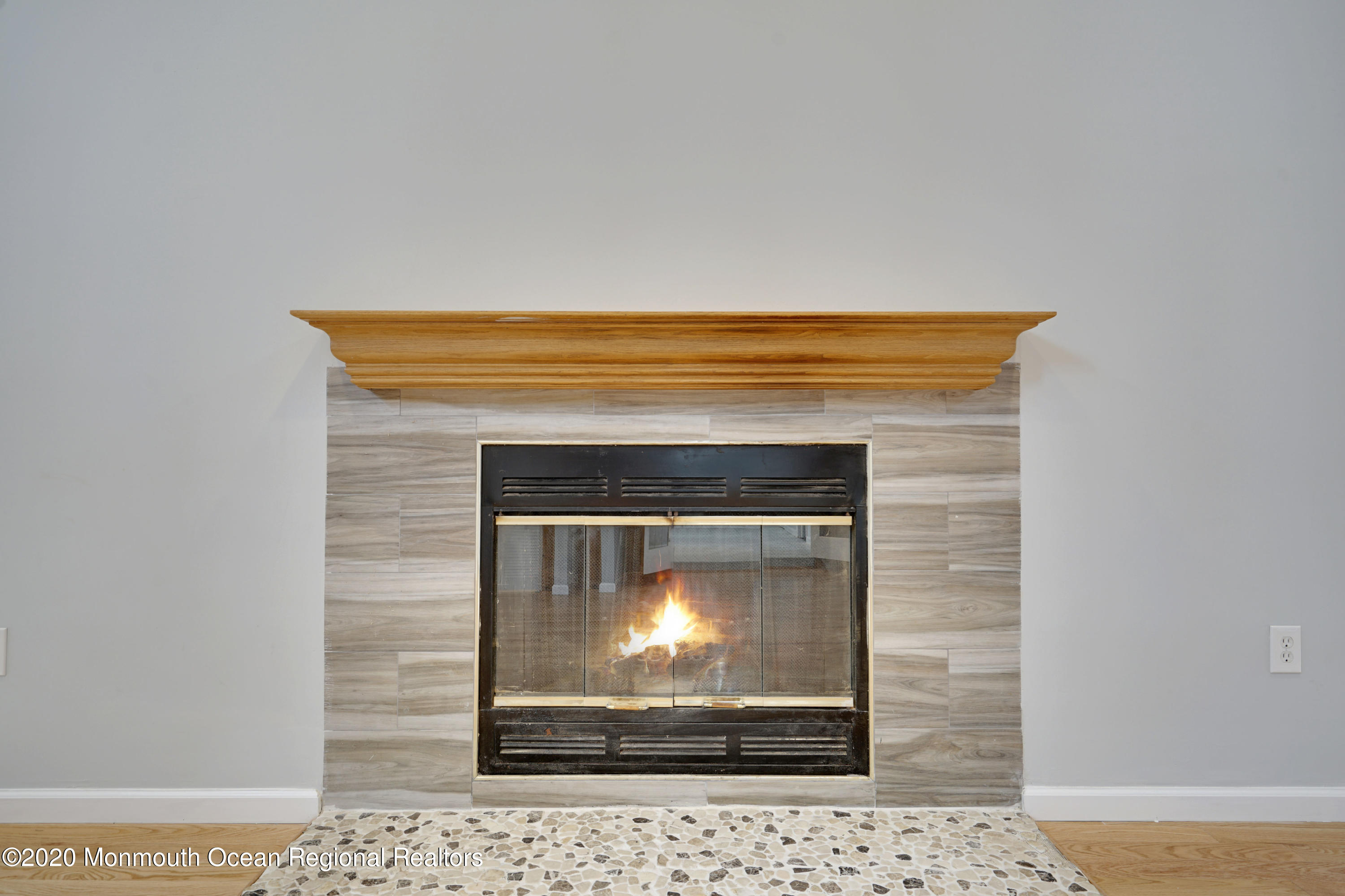 17 Helen Avenue Howell, NJ 07731 - Photo 24 of 67 046_dsc00327-dsc00331