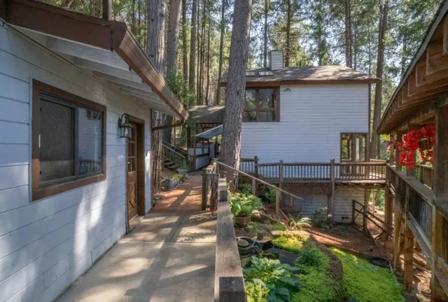 $689,000 | 5260 McKeon Ponderosa Way, Foresthill, CA 95631