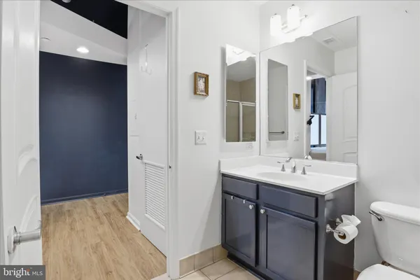 $2,400 | 2720 South Arlington Mill Drive, Unit 308, Arlington, VA 22206