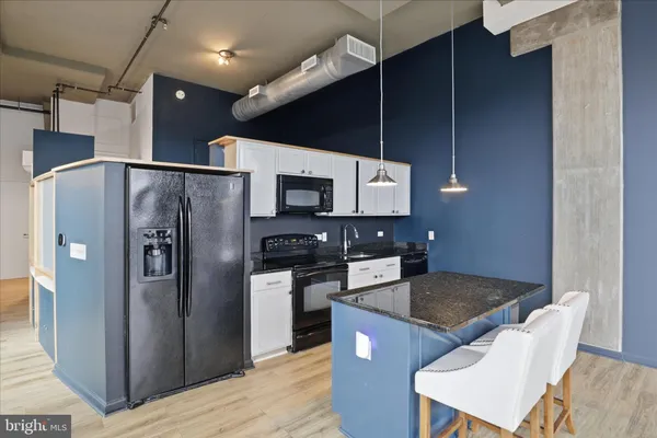 $2,400 | 2720 South Arlington Mill Drive, Unit 308, Arlington, VA 22206