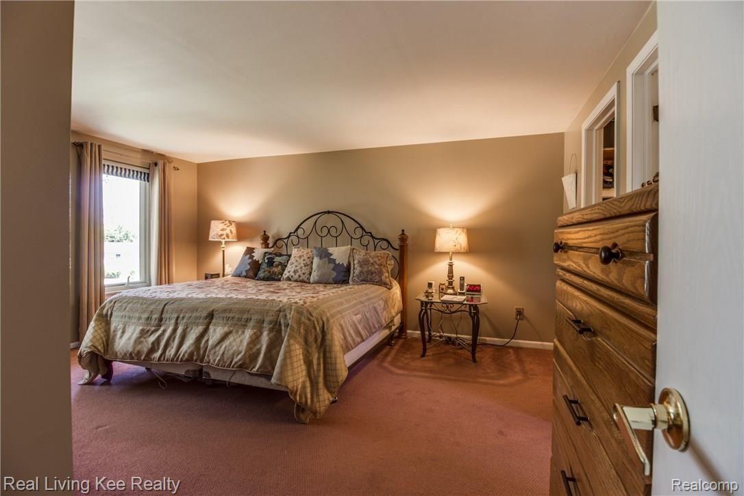 845 Downhill Lane Rochester, MI 48307 - Photo 20 of 29 20.jpg
