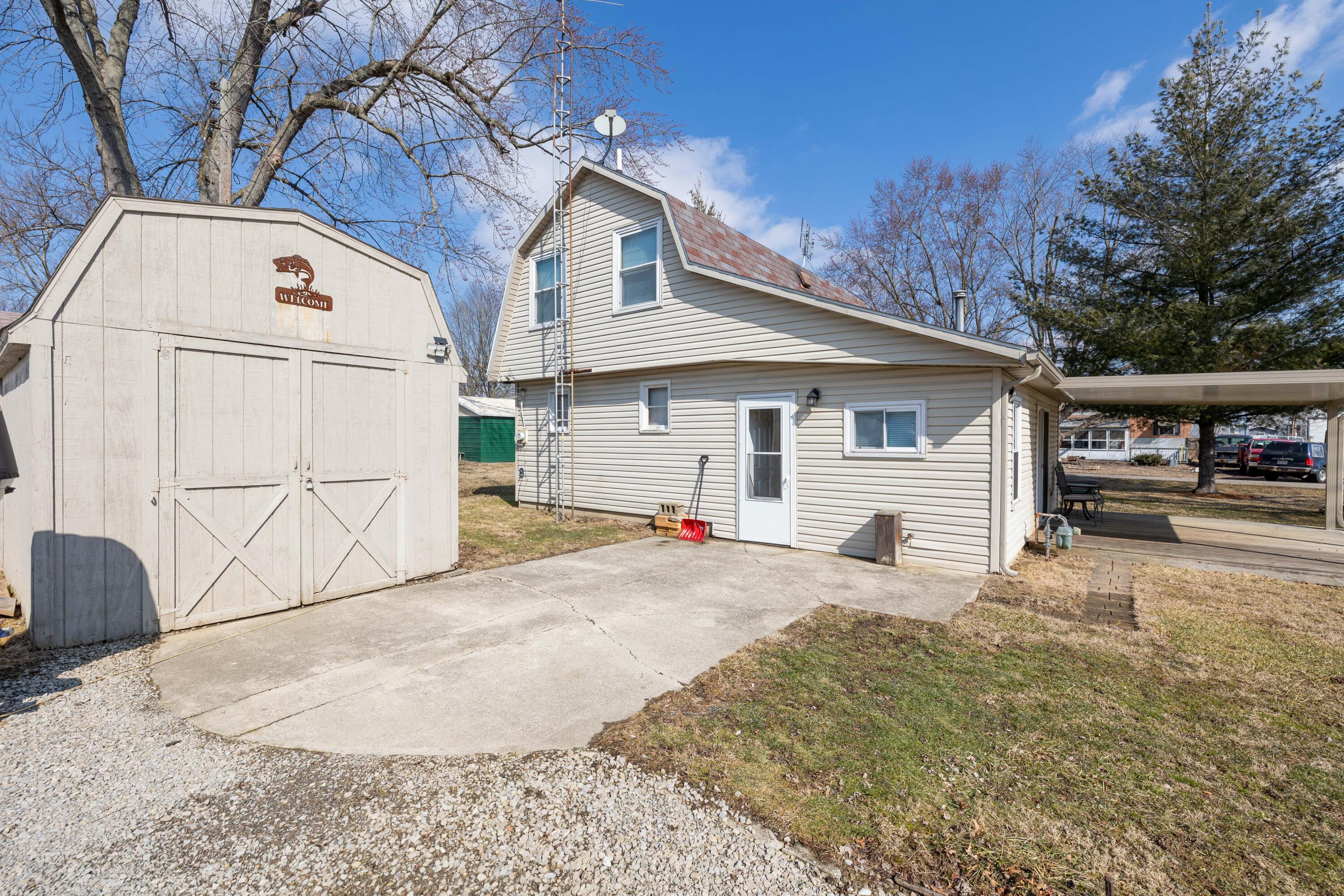 11167 Kickapoo Path Lakeview, OH 43331 - Photo 4 of 33