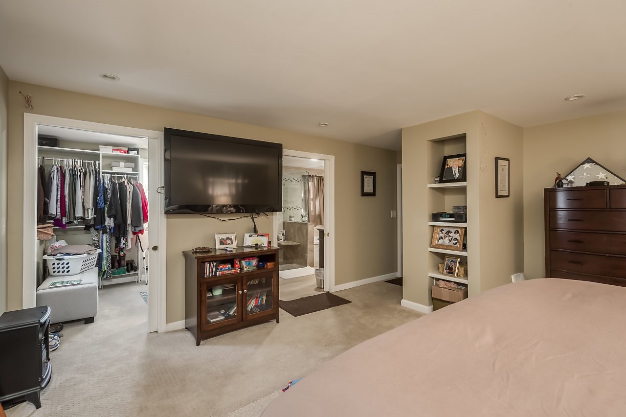10 Jacobs Drive Rochester, NH 03867 - Photo 18 of 20