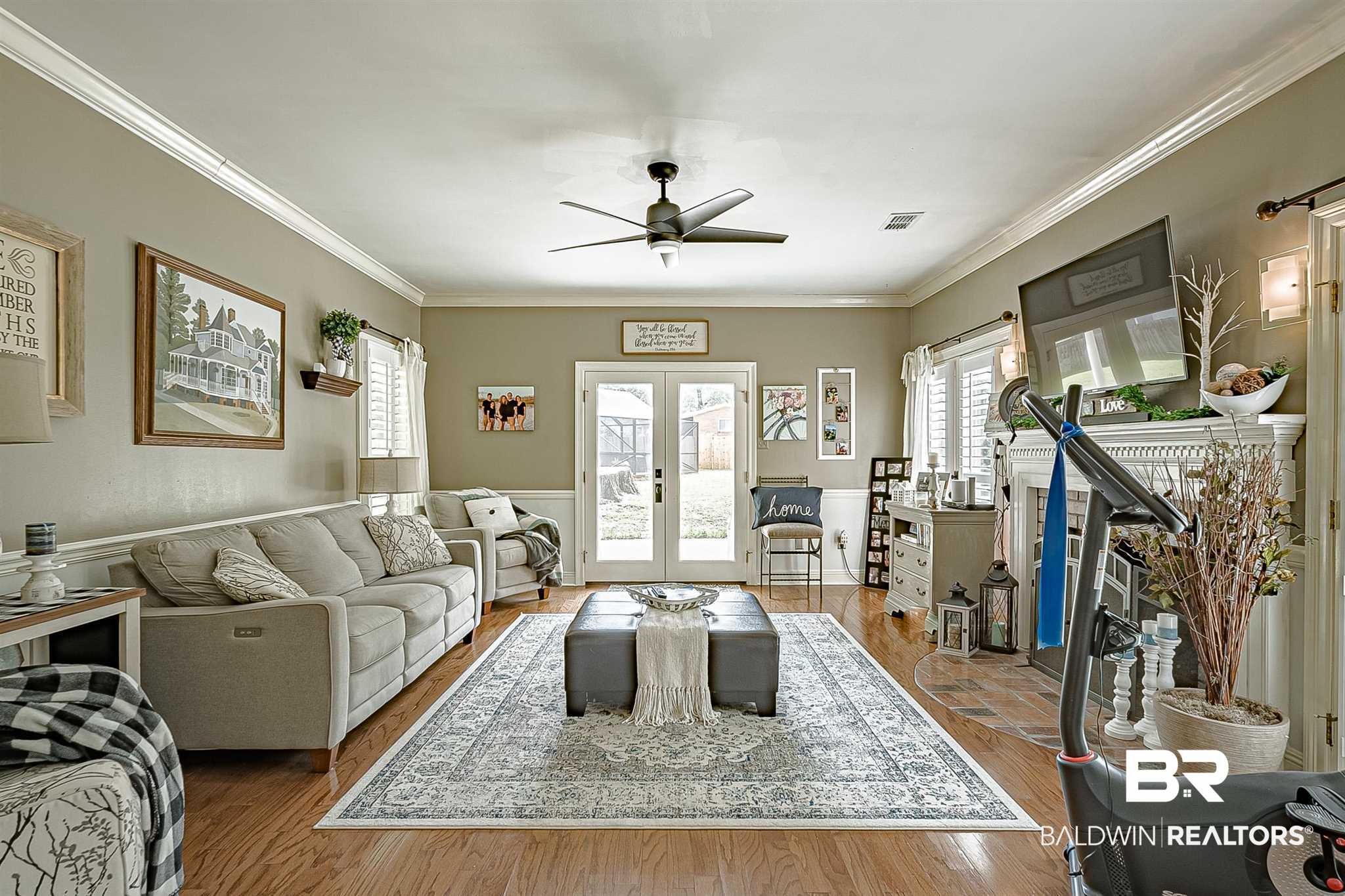 8 Command Heights Daphne, AL 36527 - Photo 7 of 40 Great Room/Den