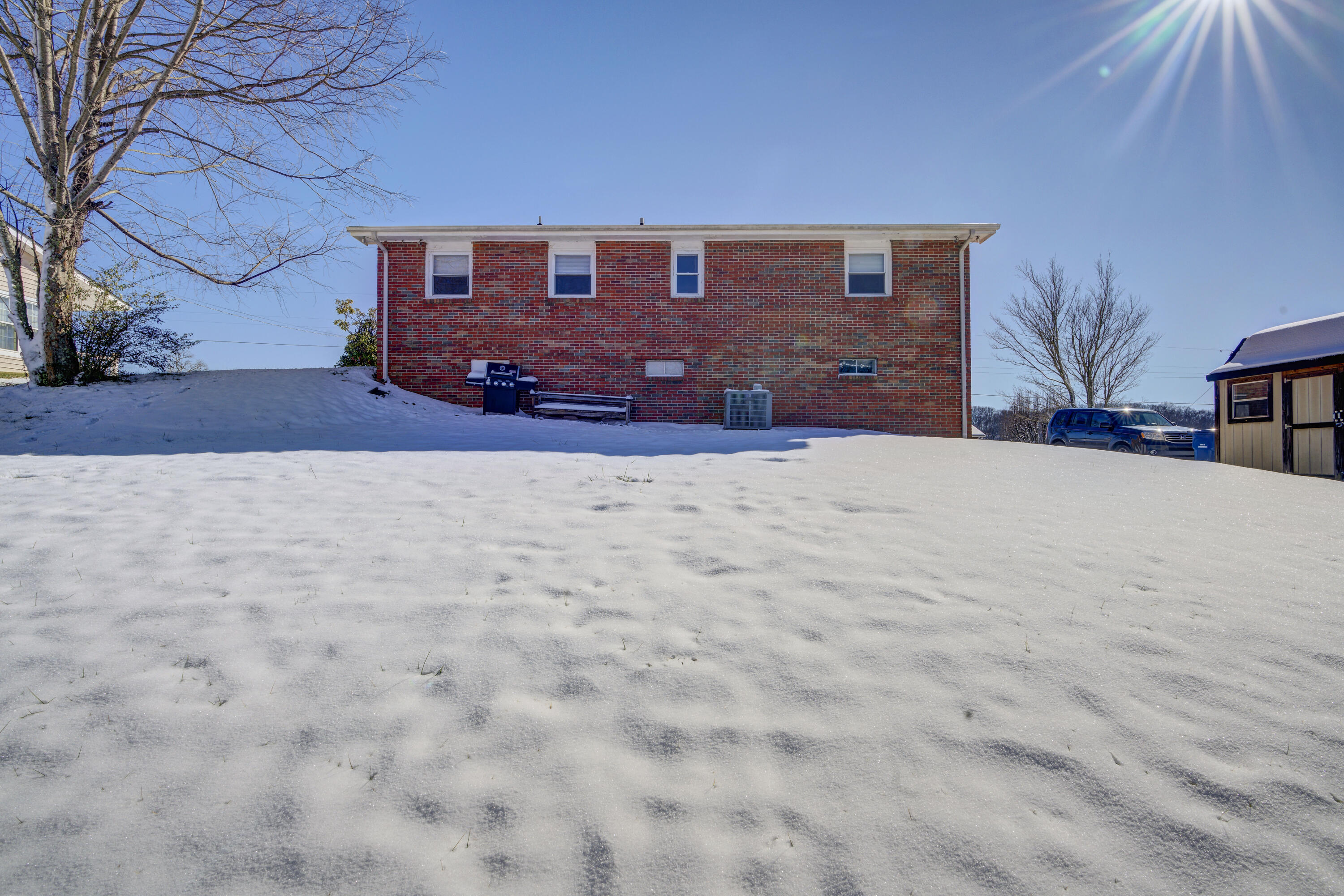 1500 Ben Gamble Road Jonesborough, TN 37659 - Photo 7 of 40 REAR