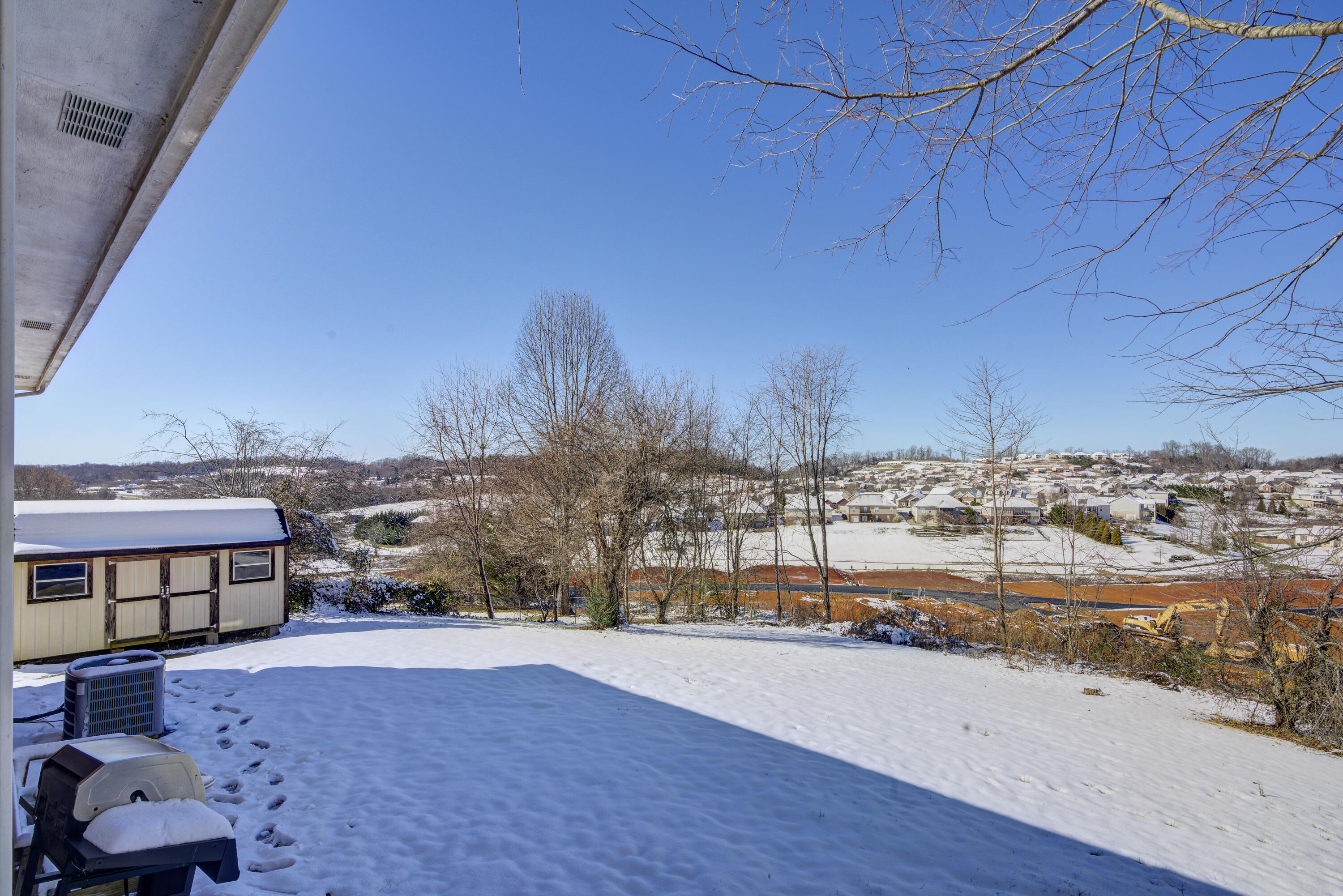 1500 Ben Gamble Road Jonesborough, TN 37659 - Photo 10 of 40 BACKYARD