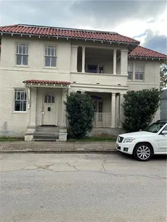 $1,800 | 5710 Willow Street, New Orleans, LA 70115
