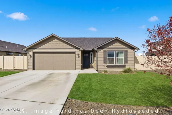 $415,000 | 6101 Ian Avenue, Yakima, WA 98903