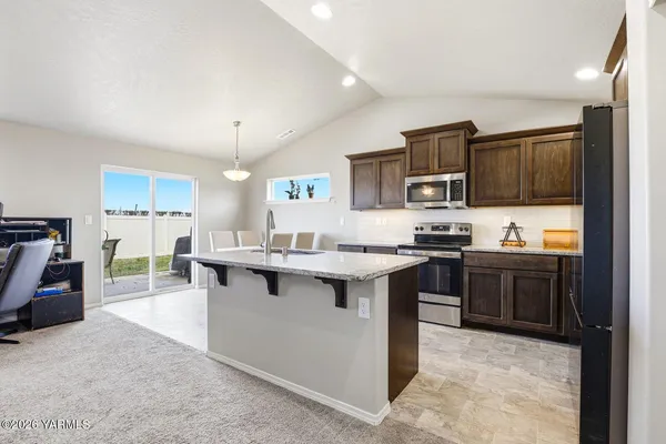 $415,000 | 6101 Ian Avenue, Yakima, WA 98903