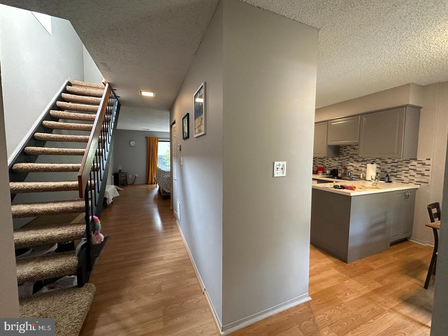 2215 Cartwright Place Reston, VA 20191 - Photo 2 of 14