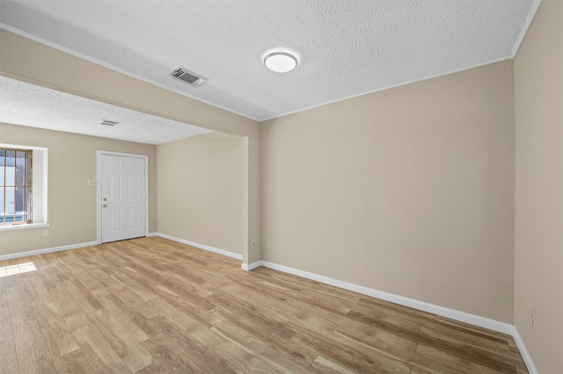 7236 Crownwest Street, Unit 7236 Houston, TX 77072 - Photo 6 of 21 a view of empty room