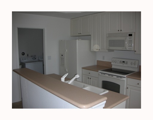 2928 Hidden Hills Road, Unit 1403 West Palm Beach, FL 33411 - Photo 5 of 16 Additional Photo