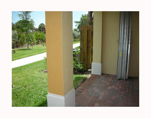 2928 Hidden Hills Road, Unit 1403 West Palm Beach, FL 33411 - Photo 9 of 16 Additional Photo