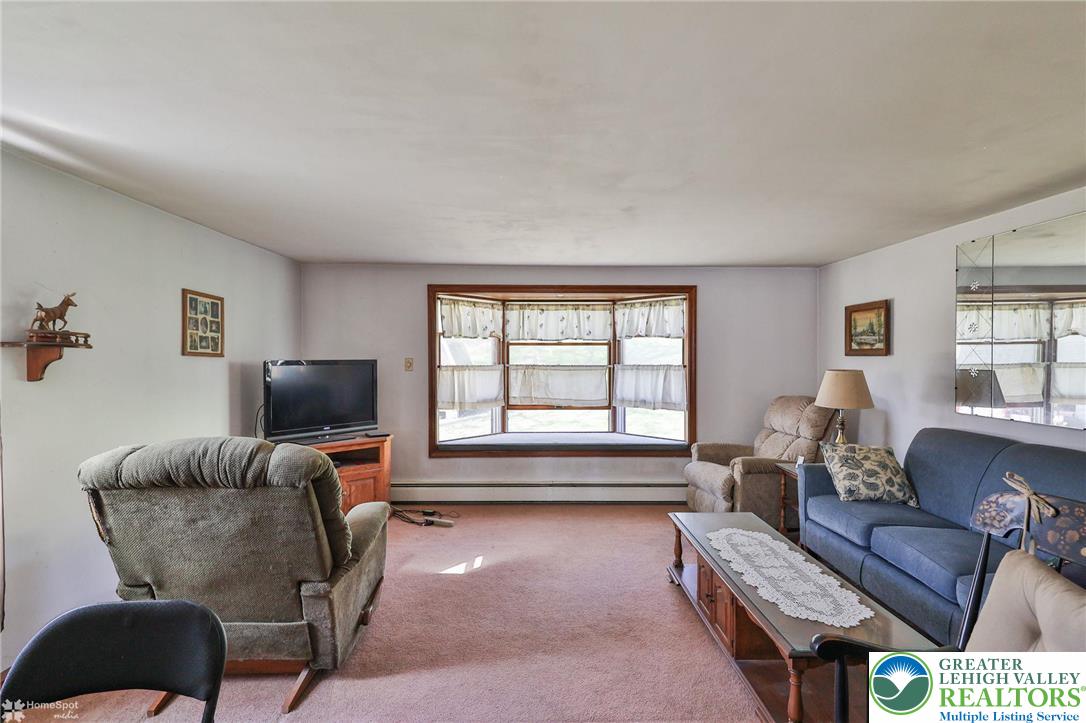 429 Monocacy Drive Bath, PA 18014 - Photo 20 of 61