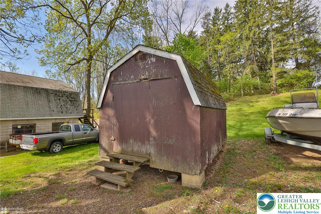 429 Monocacy Drive Bath, PA 18014 - Photo 53 of 61