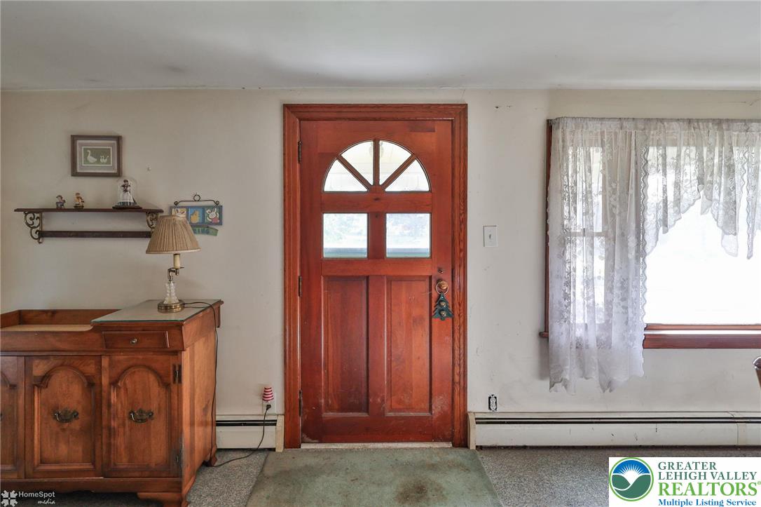 429 Monocacy Drive Bath, PA 18014 - Photo 8 of 61