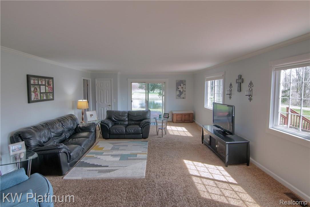 9101 Division Road Casco, MI 48064 - Photo 3 of 41 Living_Room.jpg