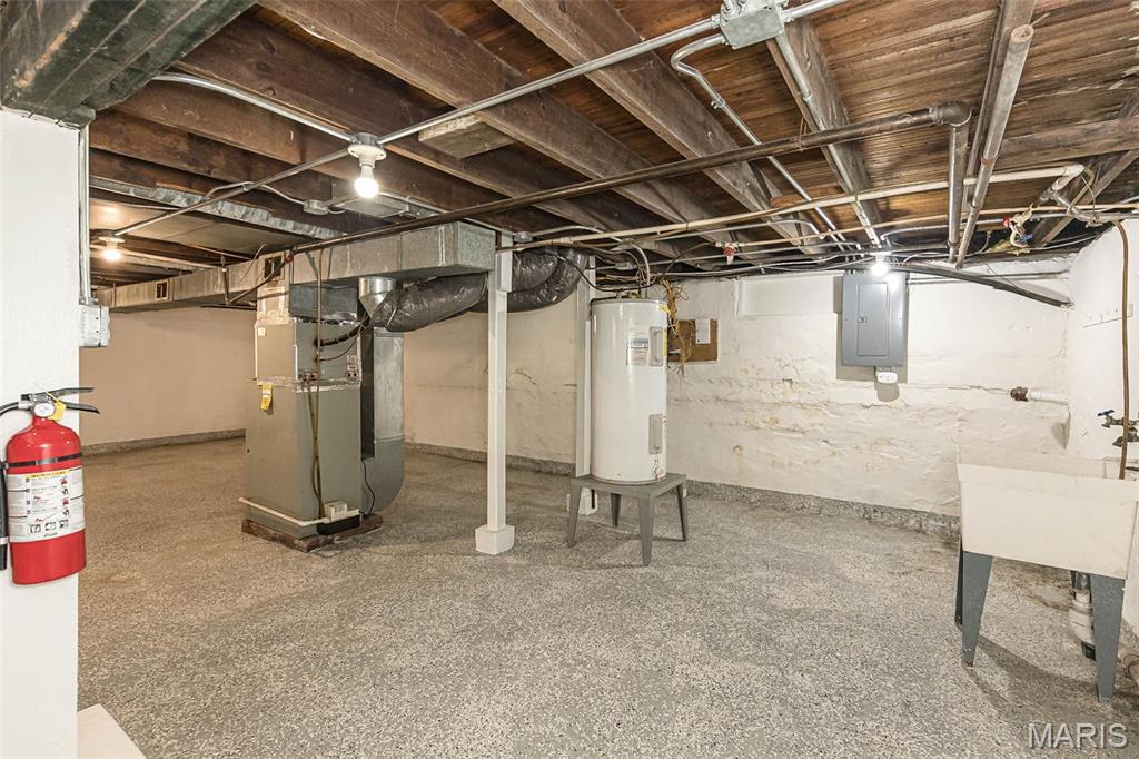 3008 Nameoki Road Granite City, IL 62040 - Photo 31 of 34