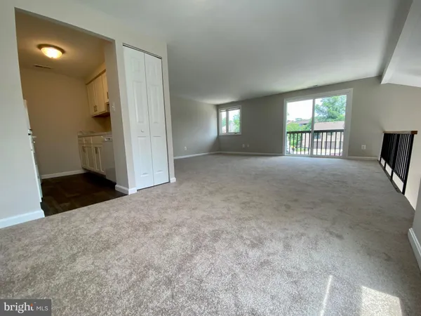 $235,000 | 544 Glen Court, Glen Burnie, MD 21061