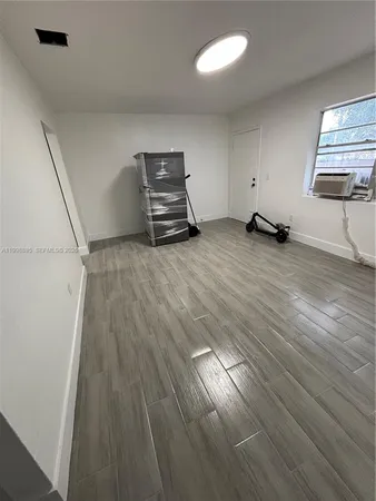 $2,000 | 13425 Northwest 31st Avenue, Unit 2, Opa-Locka, FL 33054