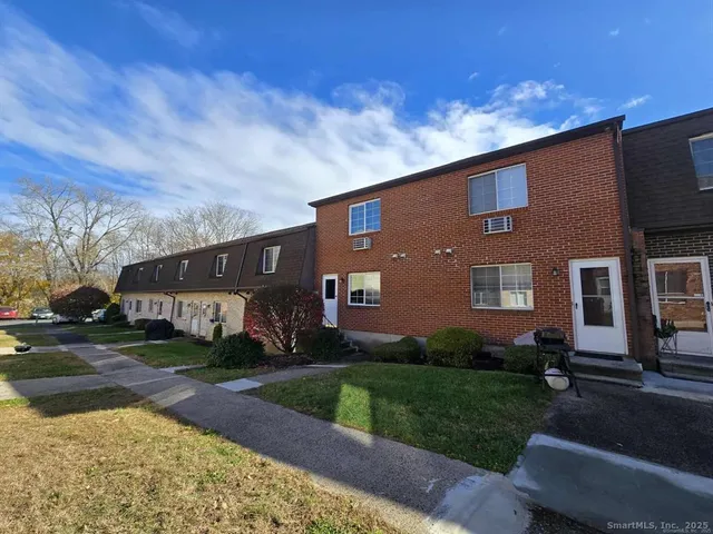 $1,450 | 921 Hamilton Avenue, Unit 11, Waterbury, CT 06706