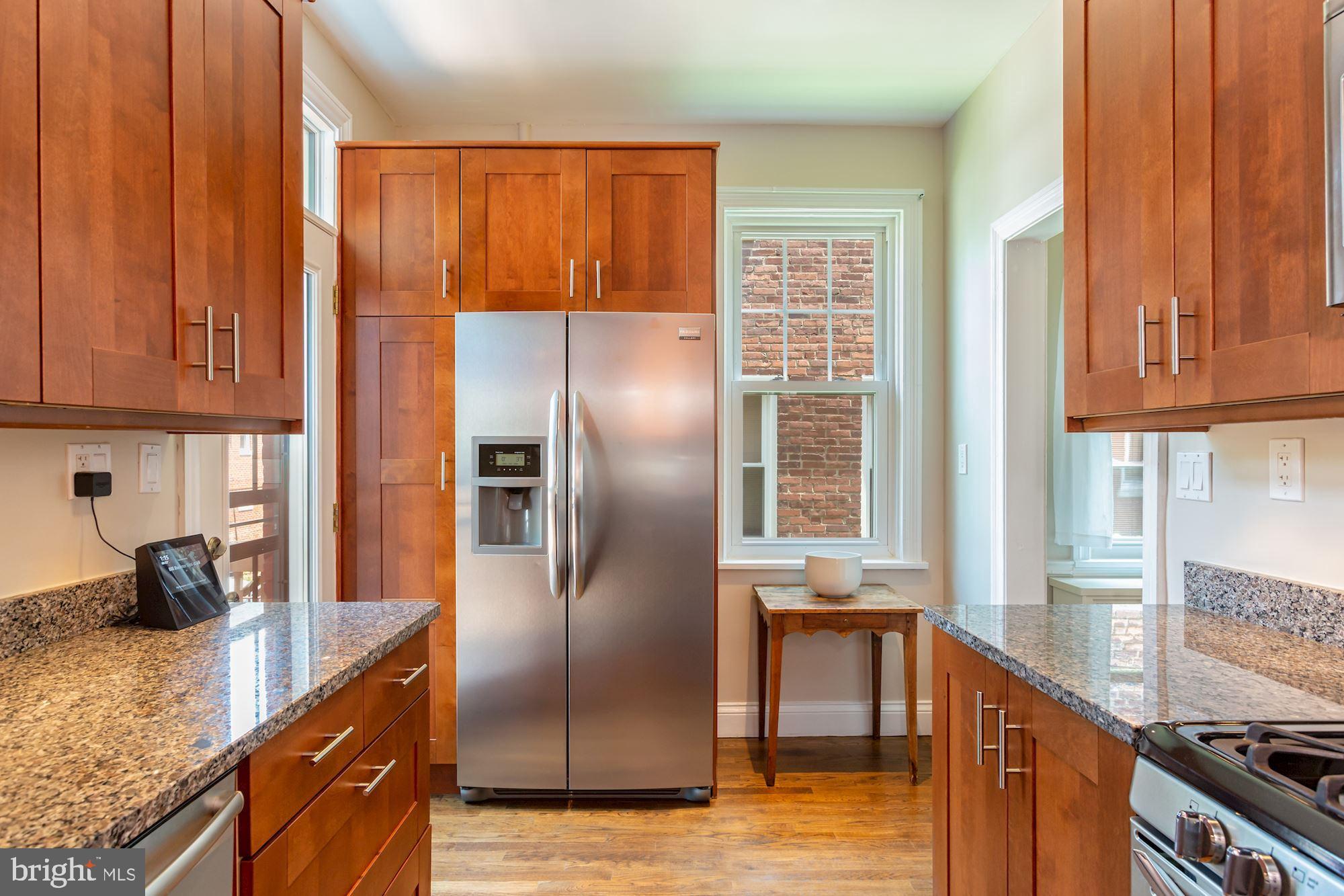 711 Tewkesbury Place Northwest Washington, DC 20012 - Photo 7 of 15 Stainless Appliances